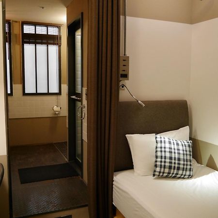 Hotel Papa Whale Тайпей Екстериор снимка