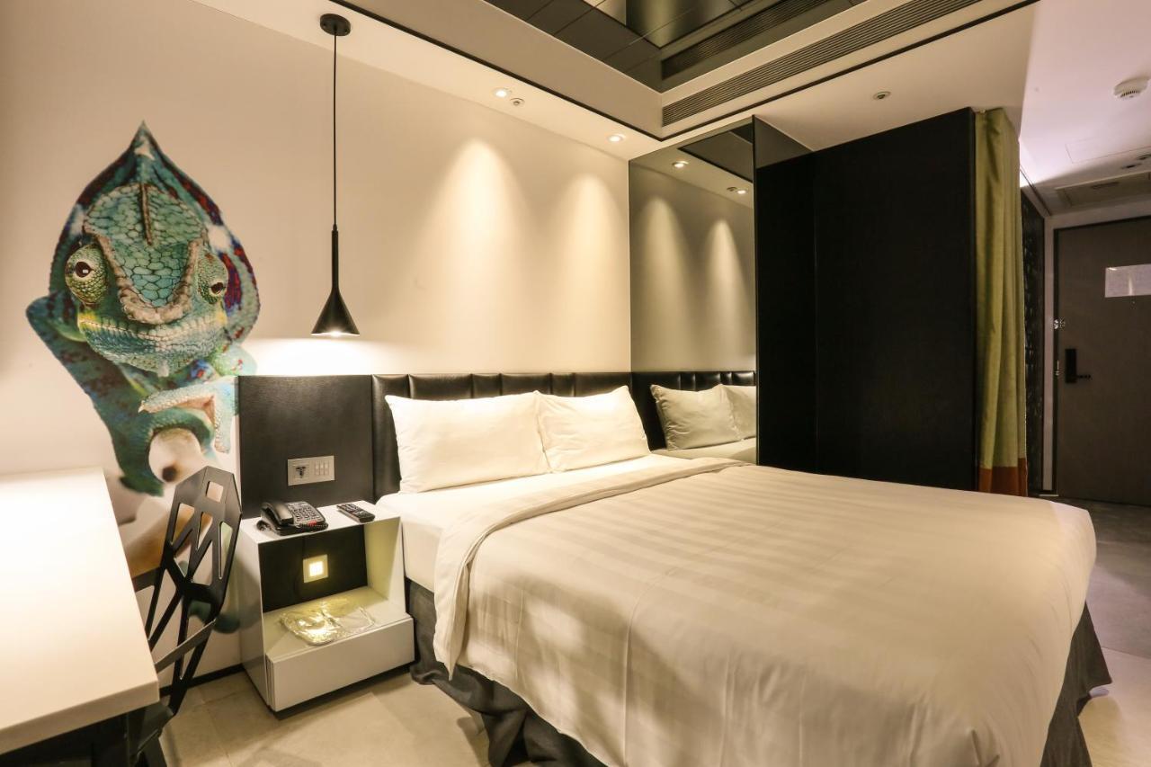 Hotel Papa Whale Тайпей Екстериор снимка