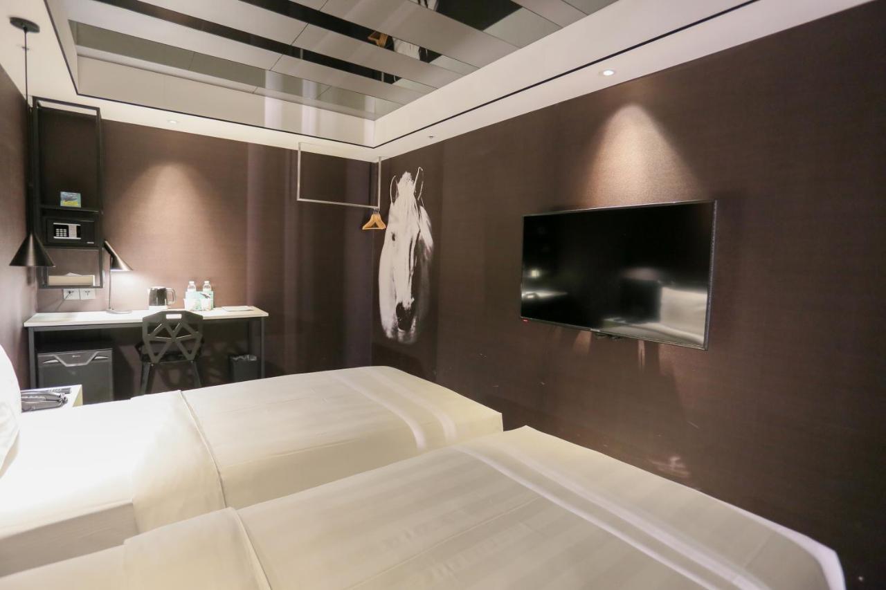 Hotel Papa Whale Тайпей Екстериор снимка