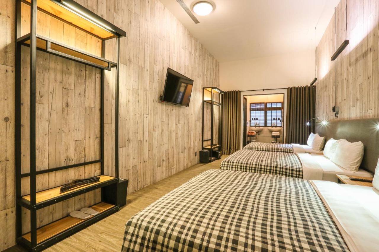 Hotel Papa Whale Тайпей Екстериор снимка