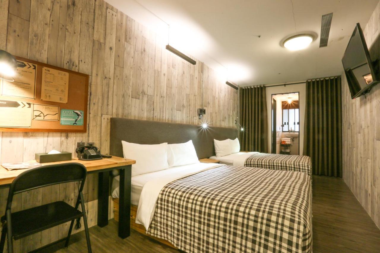 Hotel Papa Whale Тайпей Екстериор снимка